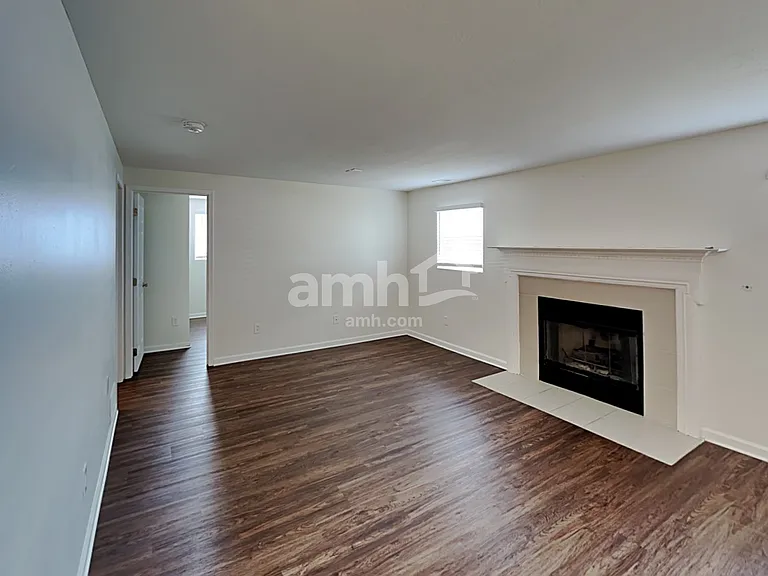 5545 Stevens Dr — Photo 8