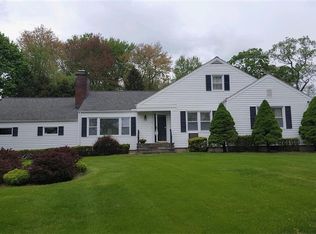 188 Emery Dr E, Stamford, CT 06902