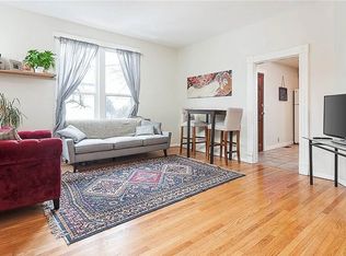 205 17th Ave #A, Seattle, WA 98122