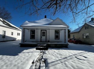 1220 S 5th St, Clinton, IN 47842