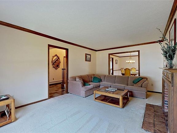 3rd image of 32789 Coventry Ct