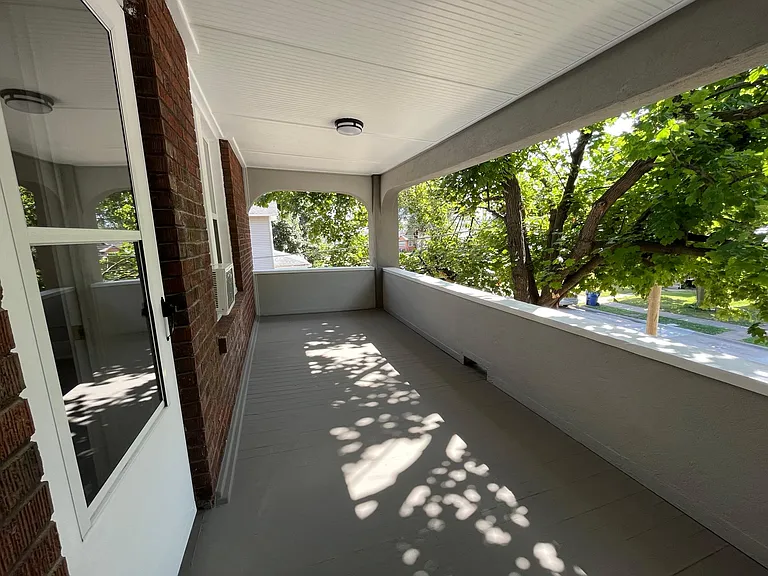 121 1/2 N 5th St #121-1/2 — Photo 8