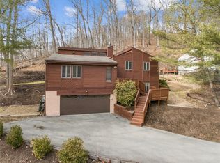 231 Hillendale Rd, Pittsburgh, PA 15237