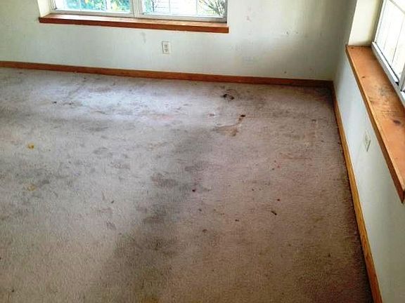4th image of 552 Elwood Ave