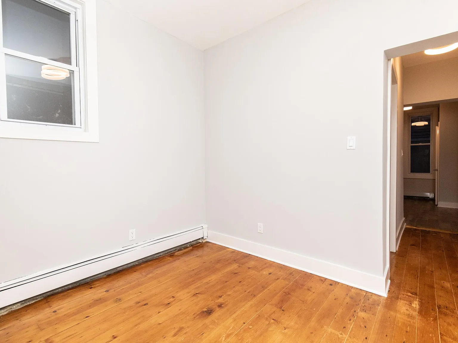 1 bed, 600 sqft, $2,300 — Photo 3