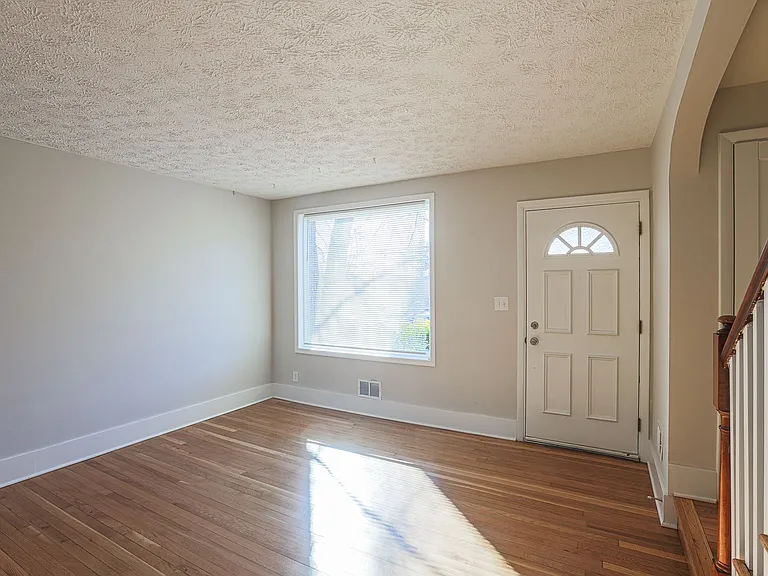 6426 Odonnell St — Photo 12