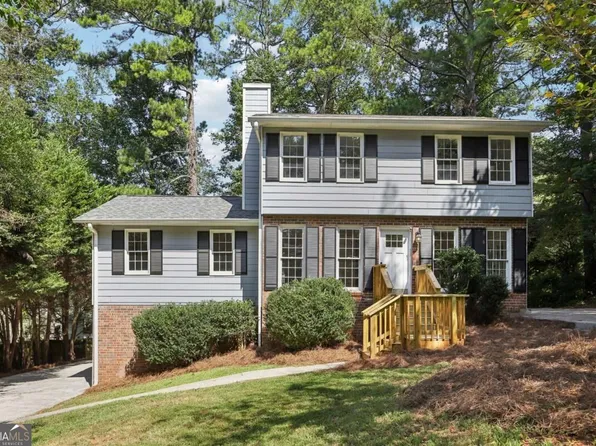 2344 Sawmill Rd SW, Marietta, GA 30064