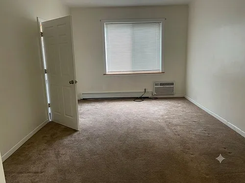1427 Merry Ave #1 Photo 1