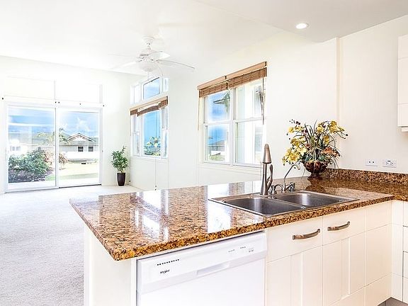 3rd image of 78-6833 Alii Dr APT E6