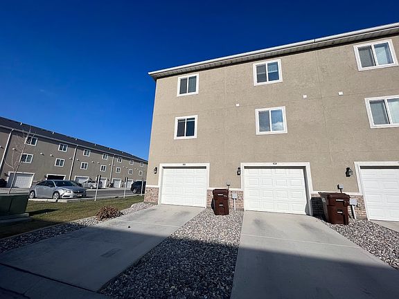 3rd image of 39 E 670th St N #1