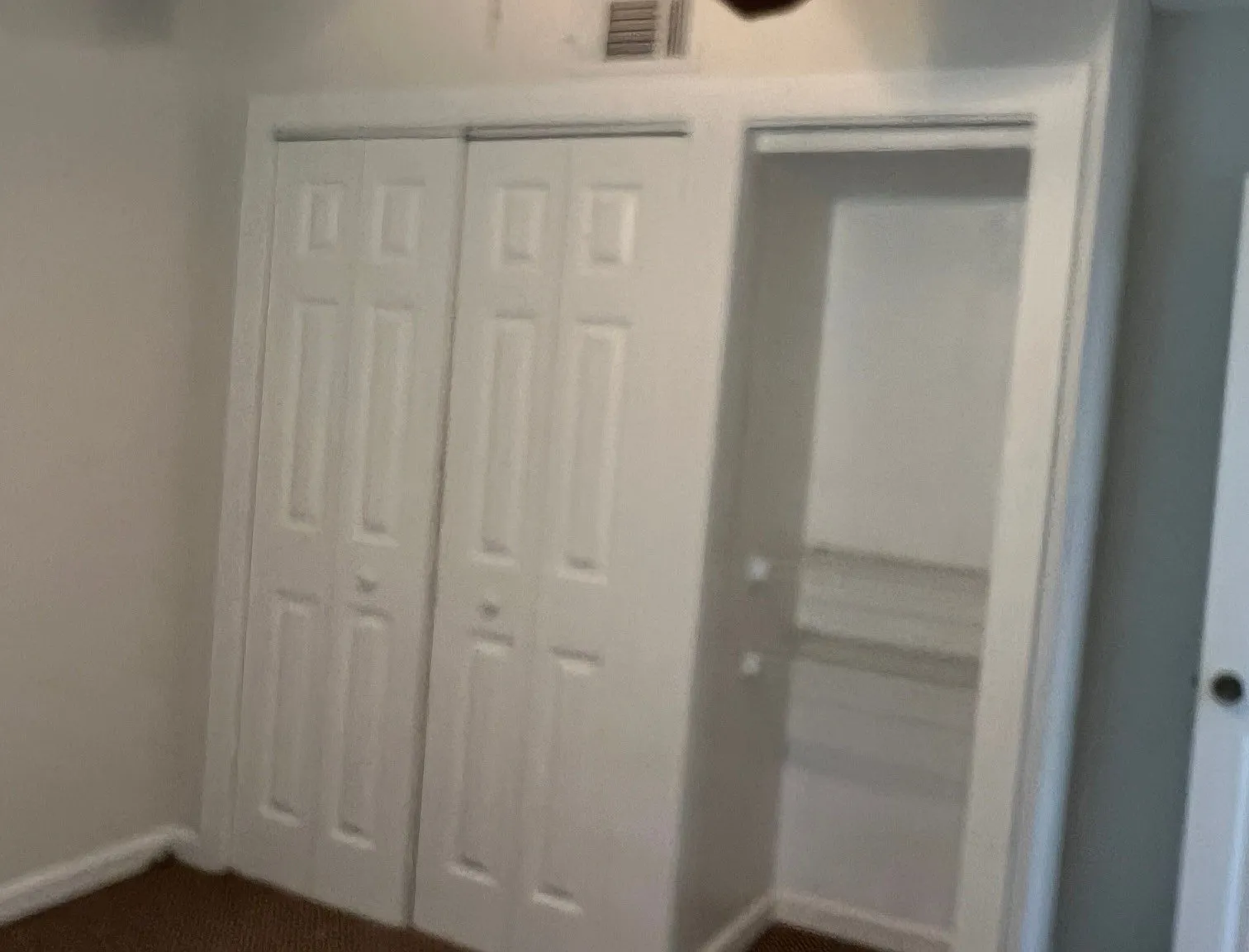 1 bed, 2200 sqft, $1,500 — Photo 4
