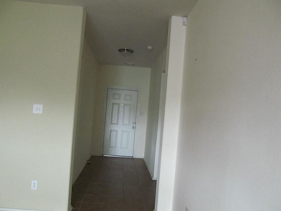 Long entry into home is a plus