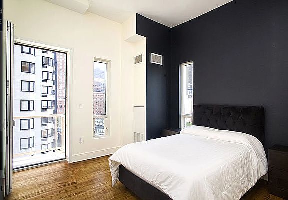 4th image of 250 E 49th St #8A