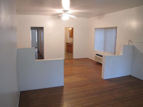 2nd image of 614 23rd St APT 23