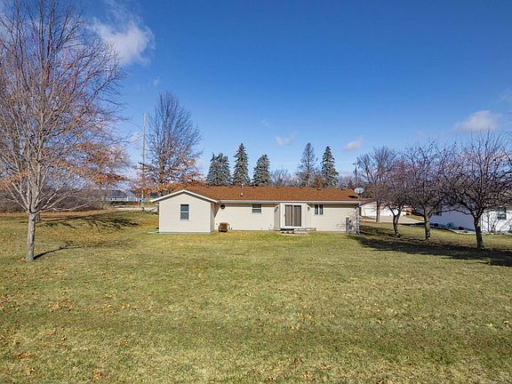 2nd image of 1281 Hain Rd
