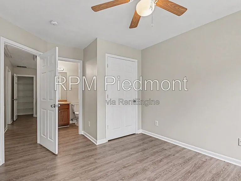 740 Prince Pl NW — Photo 18