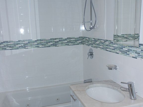 3rd image of 3734 29th St APT 3F
