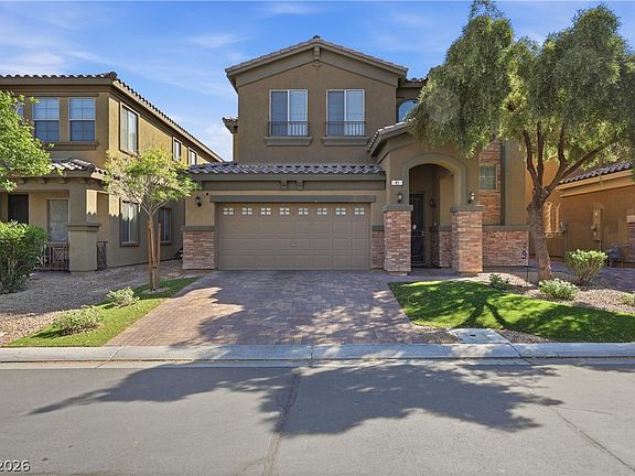 2nd image of 41 Peak Villa Ave