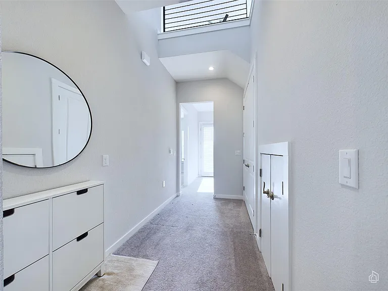 12001 Vista Parke Dr #904 — Photo 20