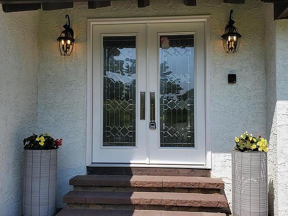 3rd image of 2 Cresthill Ct