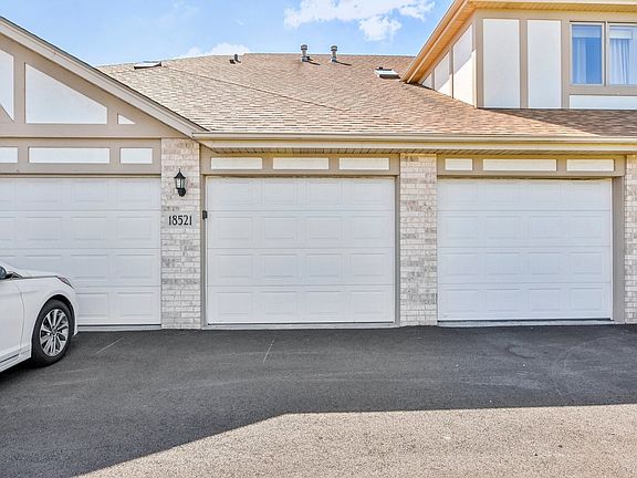 5th image of 18521 Pine Lake Dr APT 1