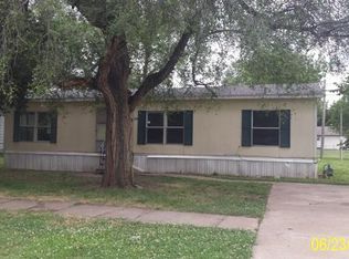 316 N 7th St, Conway Springs, KS 67031