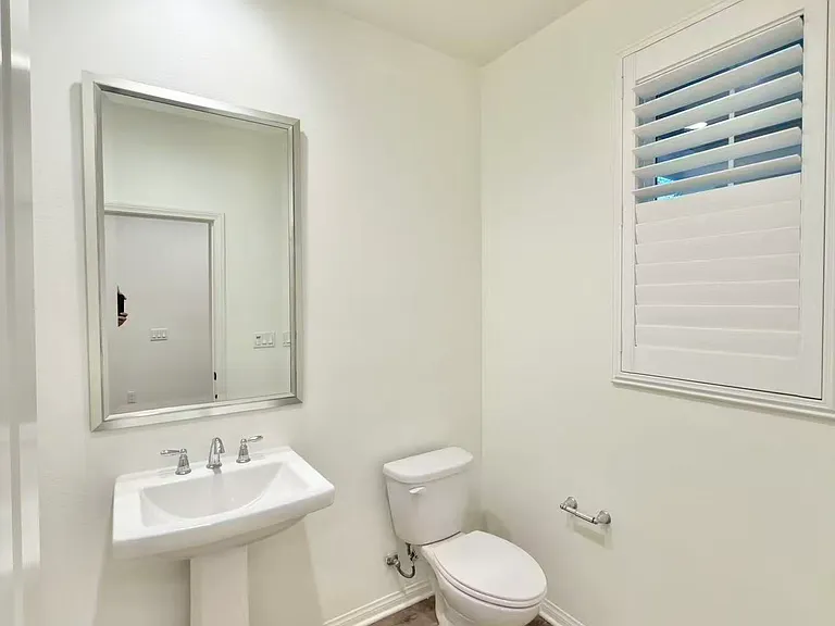 68 Jarano St — Photo 4