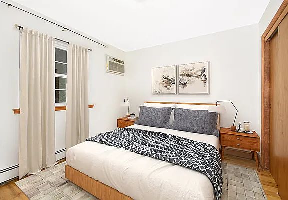 5th image of 5467 Fieldston Rd #1