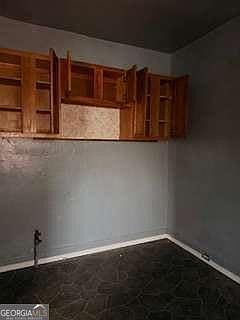 3rd image of 1125 Martin Luther King Jr Dr NW