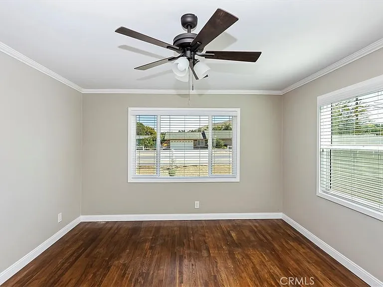 4694 Pedley Ave — Photo 9
