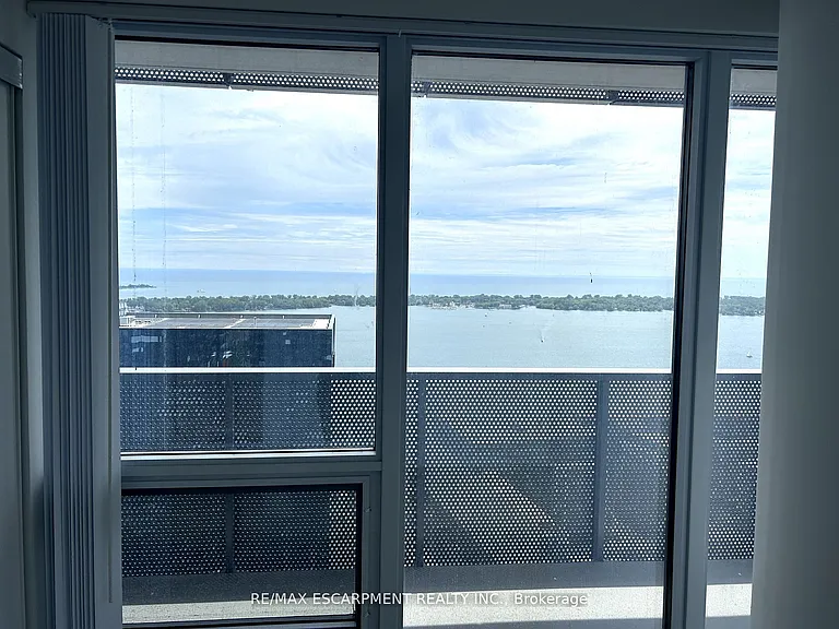 55 Cooper St #4711 — Photo 13