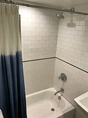 Rented by Four Seasons of NY Inc | media 23