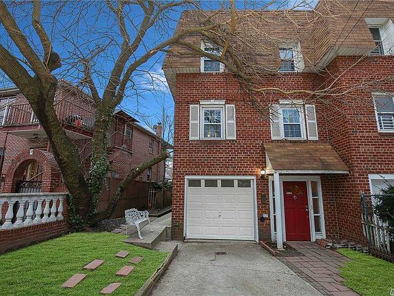 2nd image of 85-08 Parsons Blvd