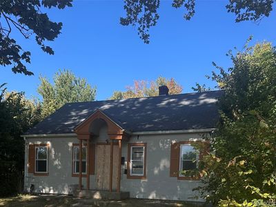 1802 Mackin Rd, Flint, MI, 48504