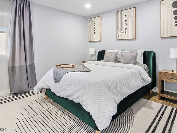5th image of 4921 River Glen Dr Unit 20
