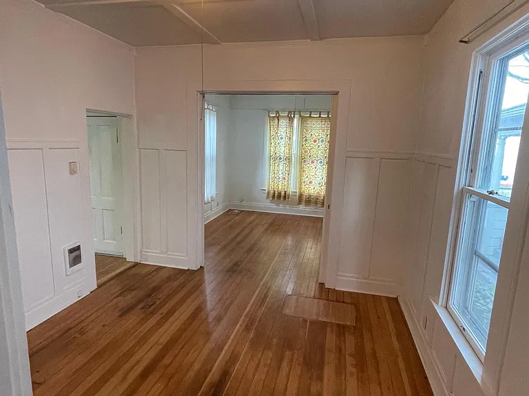 616 SE Mill St #1 — Photo 5