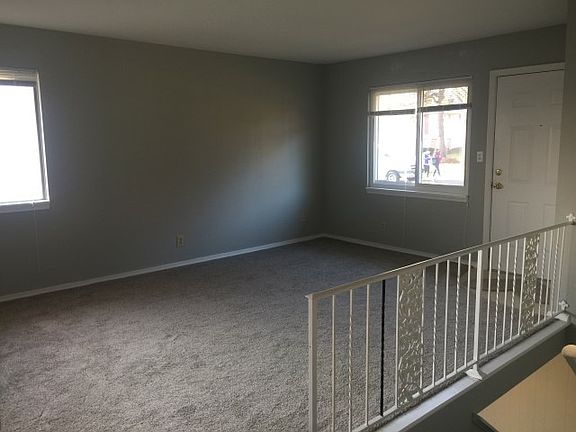 3rd image of 9319 Ballentine St