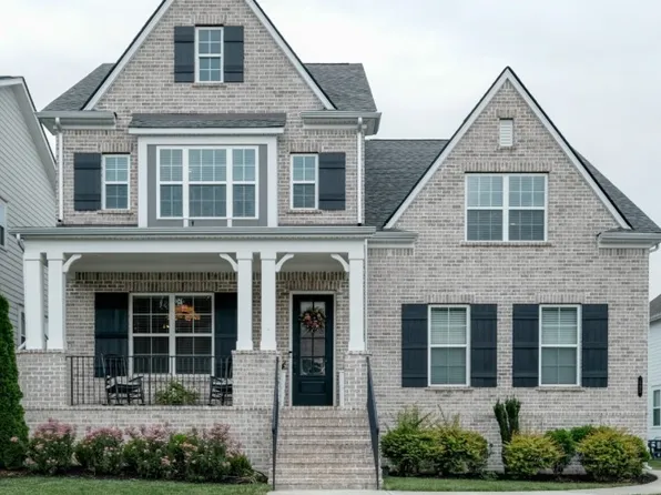 593 Dunmeyer Ct, Nolensville, TN 37135