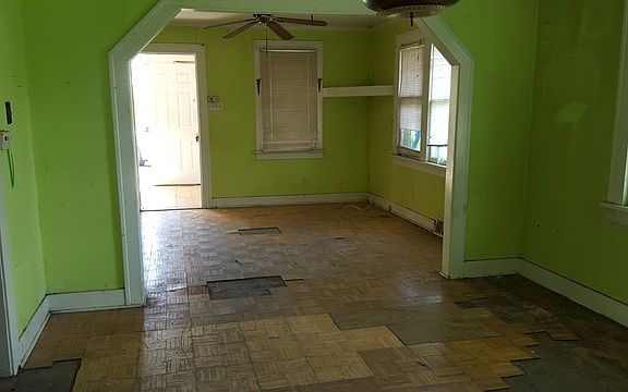 2nd image of 21612 W Lake Ave