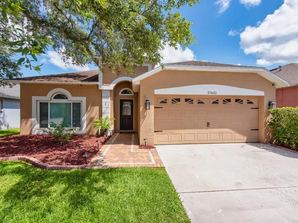 27652 Sky Lake Cir, Zephyrhills, FL 33544