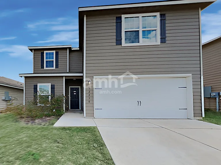 12230 Commander Dr — Photo 1