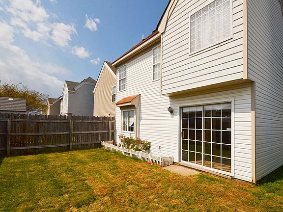 3rd image of 5449 Kiawah Ct