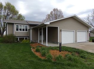 8573 36th Ave, Columbus, NE 68601