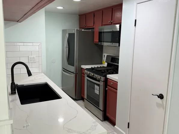1186 Acadia Pl, Ventura, CA 93003