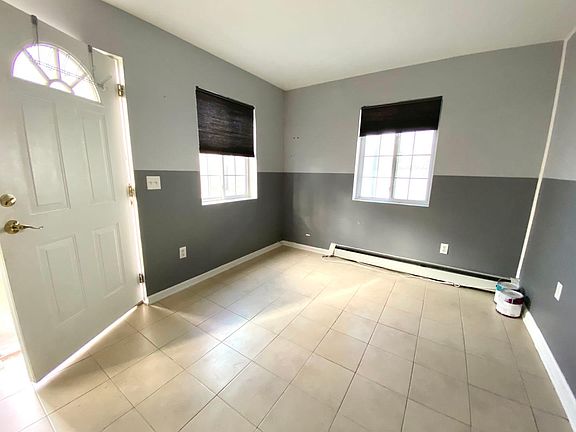 4th image of 441 Virginia Ave #1F