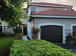 1601 Sorrento Dr, Fort Lauderdale, FL 33326