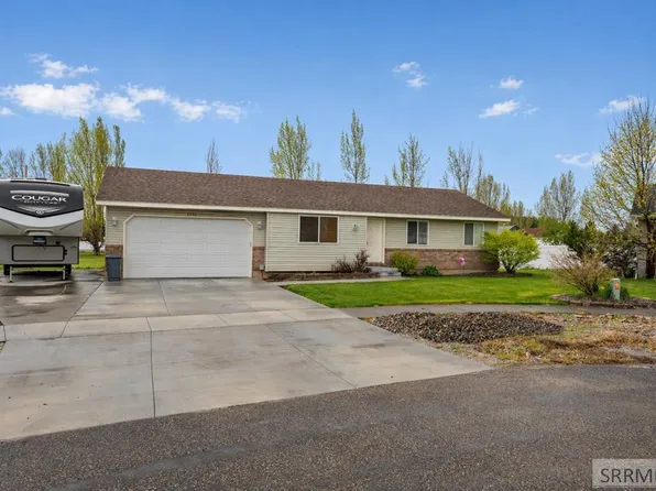 4020 E Gateway Cir, Ammon, ID 83406