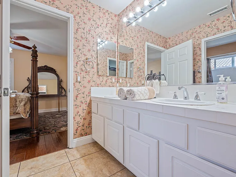 20552 Bergamo Way — Photo 40