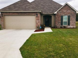 4810 Aubrey Ann Dr, Addis, LA 70710