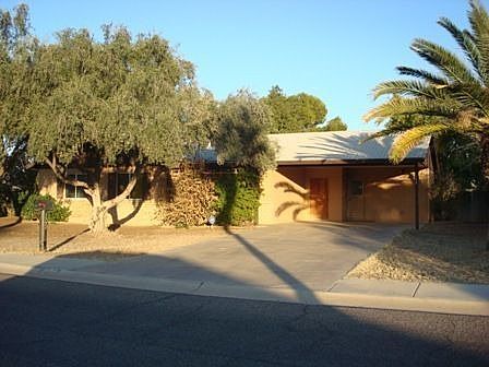 1st image of 1752 N Kadota Ave